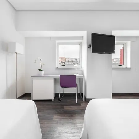 Exe Coruna 酒店 4*