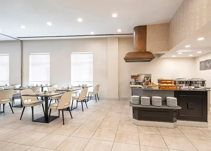 Отель Exe Coruna